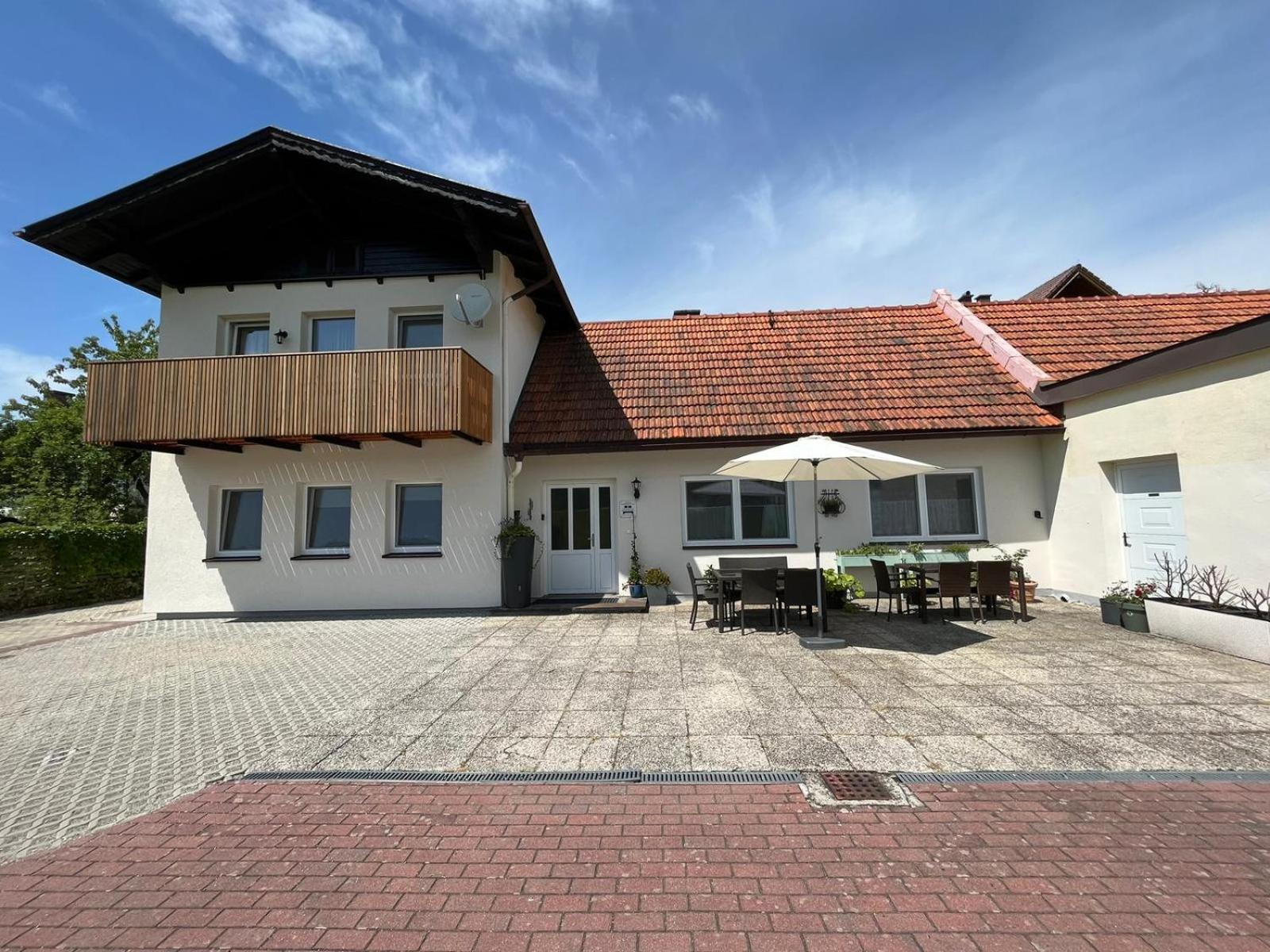 Danner Familien-Ferienwohnungen Schoerfling Am Attersee Buitenkant foto